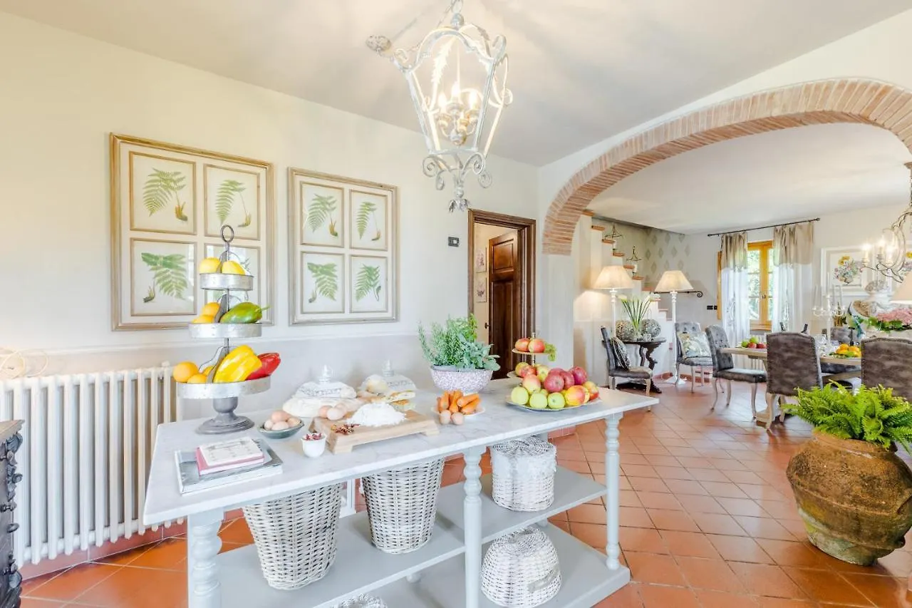 Villa Arsina, Modern Italian Tradition. Private Pool Lucca